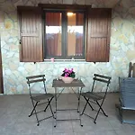 Casale Di Valle Fredda Гостевой дом 4*