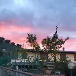 Casale Di Valle Fredda Итри