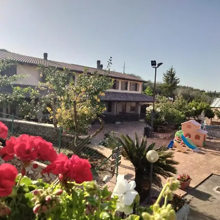 Pensión Casale Di Valle Fredda *