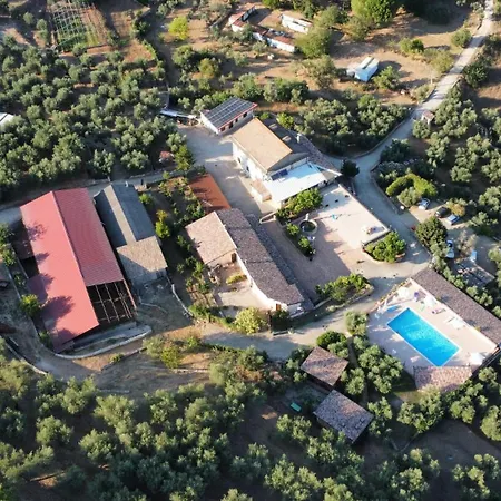 Casale Di Valle Fredda 4*