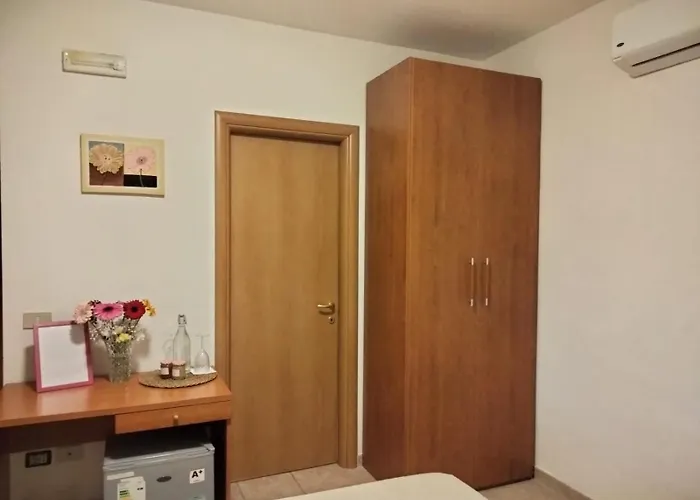 Casale Di Valle Fredda 4*