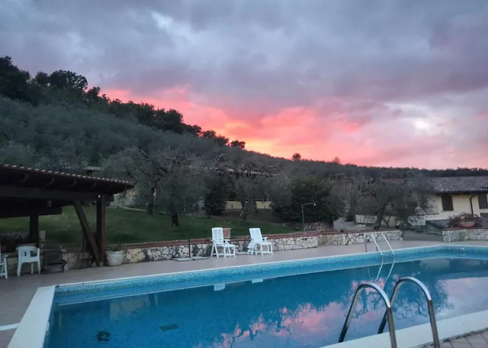 Casale Di Valle Fredda Гостевой дом Итри